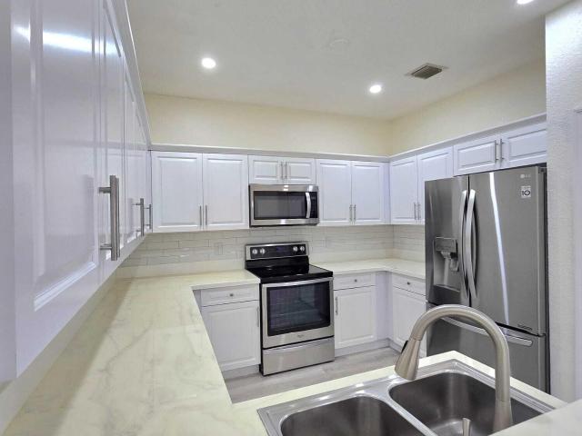 3 BR, 3 BA Apartment 4415 Southwest 160th Avenue, Miramar, FL 33027