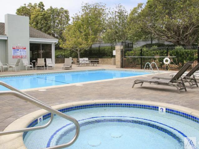 3 BR, 3 BA Apartment 475 Cannon Green Drive, Unit D, room A, Goleta, CA 93117