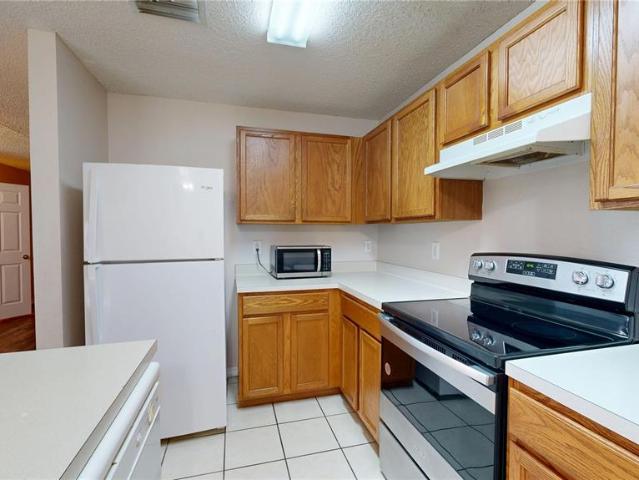 3 BR, 3 BA Apartment 4104 Winding River Way, Land O Lakes, FL 34639