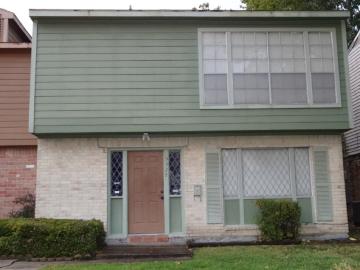 3 BR, 3 BA Apartment 5522 Deep Forest Drive, Houston, TX 77092