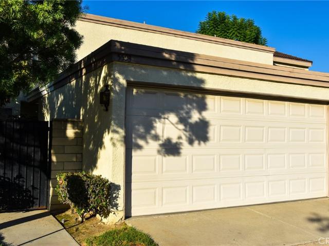 3 BR, 3 BA Apartment 5593 East Vista Del Rio, Anaheim, CA 92807