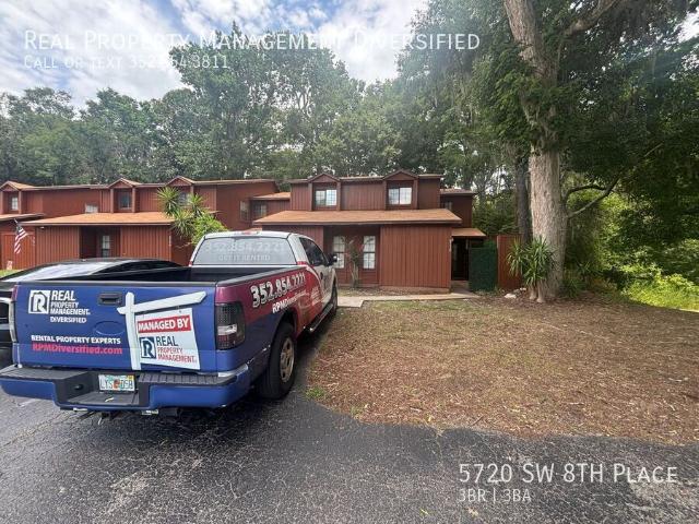 3 BR, 3 BA Apartment 5720 SW 8TH Place, Gainesville, FL 32607