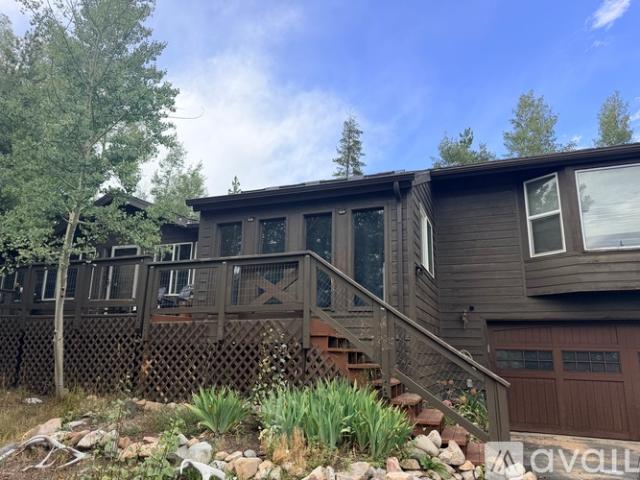3 BR, 3 BA Apartment 57 Spring Beauty Drive, Silverthorne, CO 80498
