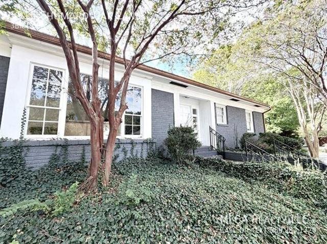3 BR, 3 BA Apartment 5915 Shumard Oak Lane, Charlotte, NC 28226