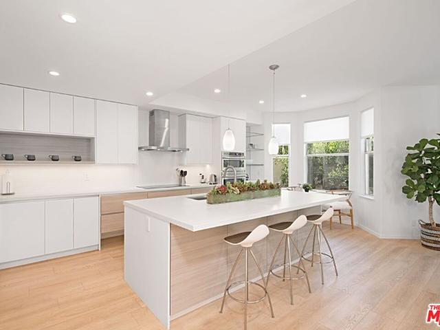 3 BR, 3 BA Apartment 6481 Zuma Vw Pl, Malibu, CA 90265