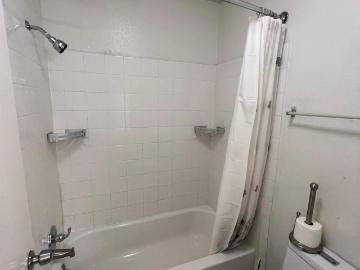 3 BR, 3 BA Apartment 6843 Greenway Chase Street, Houston, TX 77072