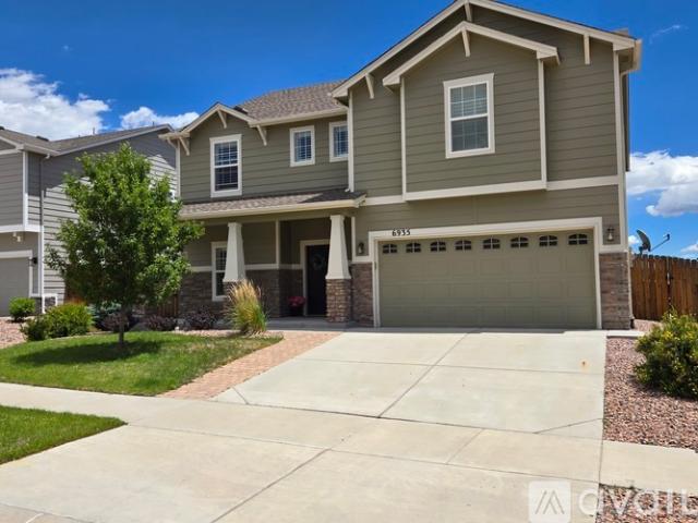3 BR, 3 BA Apartment 6935 New Meadow Dr, Colorado Springs, CO 80923