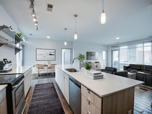 3 BR, 3 BA Apartment 747 North College Avenue Unit 502, Indianapolis, IN 46202