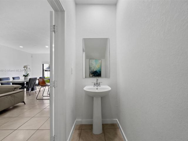 3 BR, 3 BA Apartment 757 Southwest 11th Street, Florida City, FL 33034