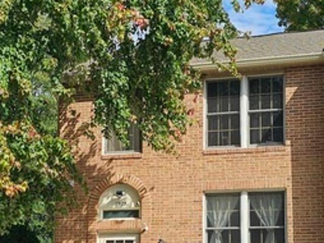 3 BR, 3 BA Apartment 7575 Aspenpark Road, Unit 7575 Aspenpark Road, Lorton, VA 22079