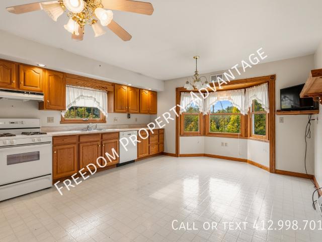 3 BR, 3 BA Apartment 75 Waynesburg Road, Washington, PA 15301