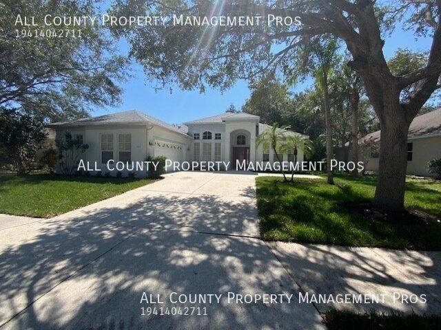 3 BR, 3 BA Apartment 764 Cedarcrest Court, Sarasota, FL 34232