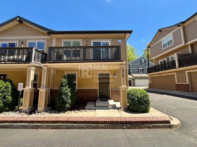 3 BR, 3 BA Apartment 710 Albion St, Denver, CO 80220