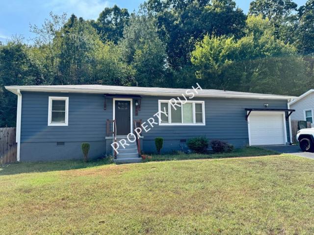 3 BR, 3 BA Apartment 854 Lupton Dr Chattanooga, TN 37415