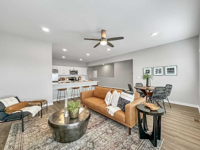 3 BR, 3 BA Apartment 865 NW Sproul Dr Unit 837SPROU, Waukee, IA 50263