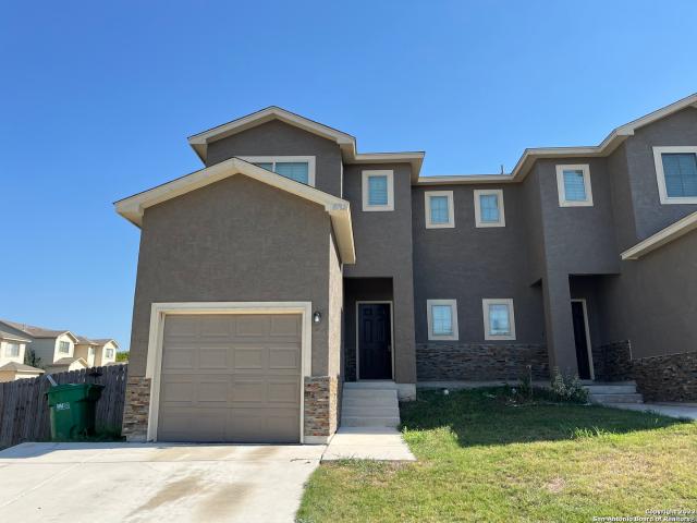 3 BR, 3 BA Apartment 8712 Azul Sky Ct, Converse, TX 78109
