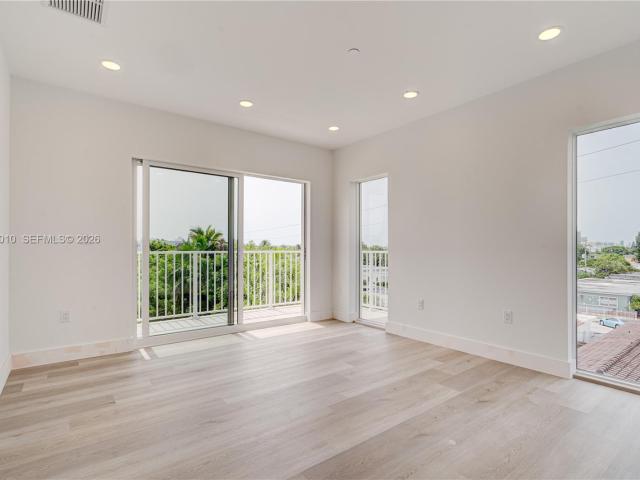 3 BR, 3 BA Apartment 816 84th Street, Miami Beach, FL 33141