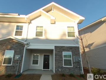 3 BR, 3 BA Apartment 916 Drake Grove Ln, Unit Townhouse 3 bed 3 bath, Columbia, SC 29210