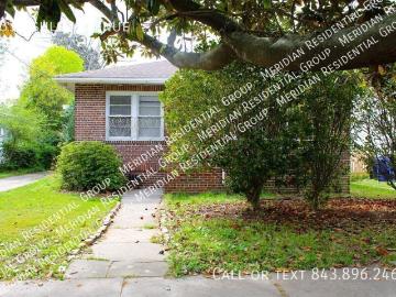 3 BR, 3 BA Apartment 931 Ashley Avenue, Charleston, SC 29401