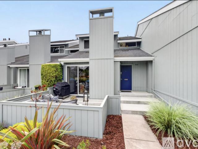 3 BR, 3 BA Apartment 935 Via Tornasol, Unit 19, Aptos, CA 95003