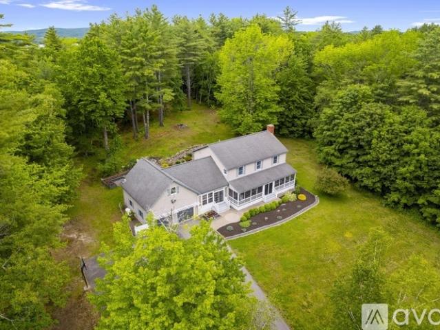 3 BR, 3 BA Apartment 9 Hoyt Drive, Monmouth, ME 04259