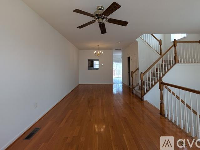 3 BR, 4 BA Apartment Copper Brook Way, Unit 13149, Herndon, VA 20171
