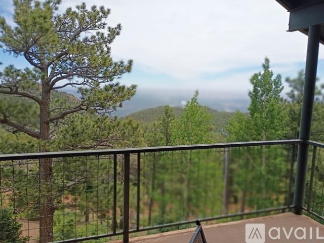 3 BR, 4 BA Apartment 1405 Forest Road, Manitou Springs, CO 80829