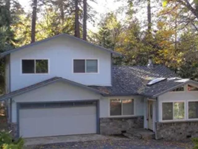 3 BR, 4 BA Apartment 12378 Francis Dr, Grass Valley, CA 95949