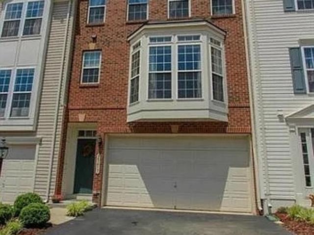 3 BR, 4 BA Apartment 25417 Elm Terrace, Unit 0, Aldie, VA 20105