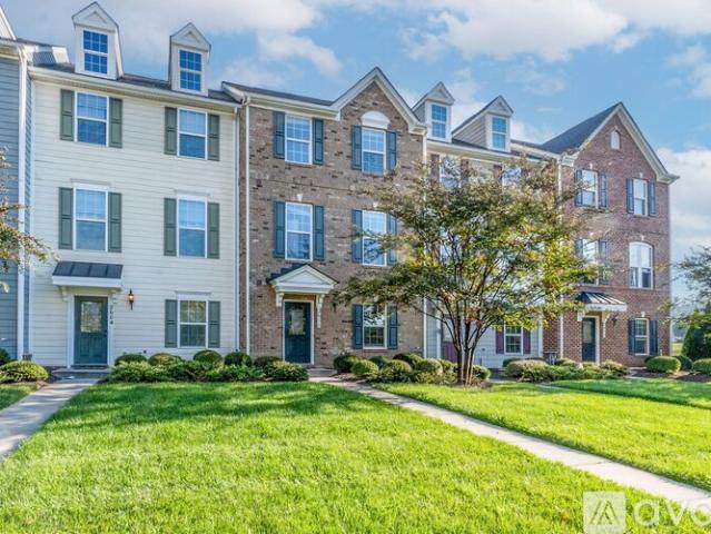 3 BR, 4 BA Apartment 2606 Shire Walk Ln, Henrico, VA 23233