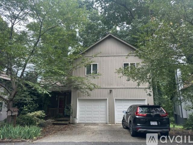 3 BR, 4 BA Apartment 2764 Merry Oaks Trail, Winston Salem, NC 27103