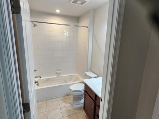 3 BR, 4 BA Apartment 35013 Shorebird Ln, Unit 35013, Lewes, DE 19958