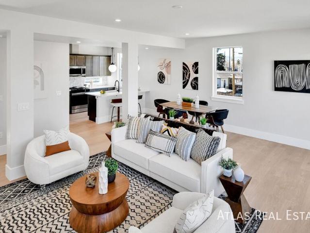 3 BR, 4 BA Apartment 6645 W 52nd Avenue, Arvada, CO 80002