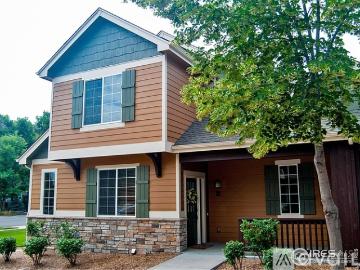 3 BR, 4 BA Apartment 607 Cowan Street, Unit C4, Fort Collins, CO 80524