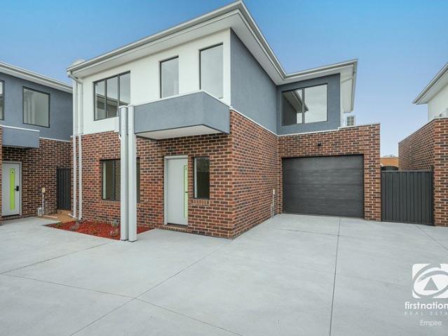 3 Brand New Townhouse Living in the Heart of St Albans