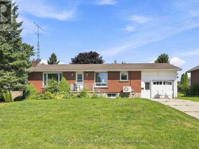 3 Bradley Street, Arran Elderslie, ON, N0G 1L0 house for sale | Listing ID X13656 | Royal LePage