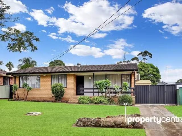 3 Braemar Drive, SOUTH PENRITH House for rent Listed by Natia.