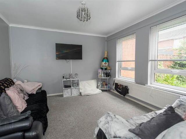 3 Britannic Park, Sandy Row, Belfast, BT12 5HG