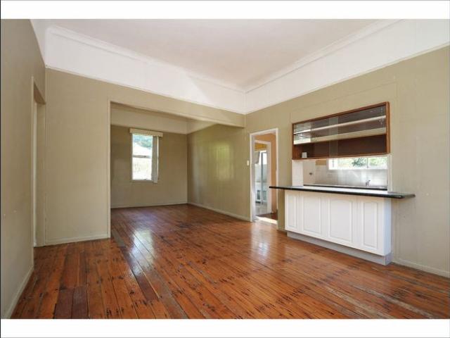 3 Brm Queenslander