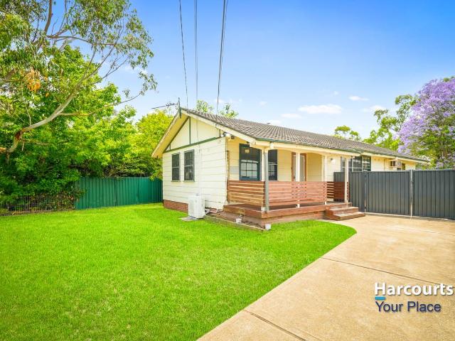 3 Cumbernauld Crescent, DHARRUK, NSW 2770
