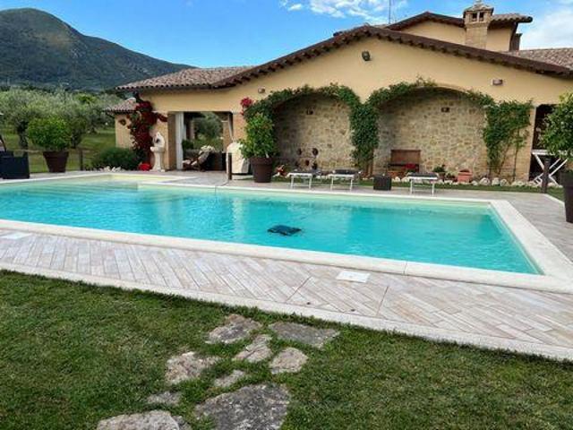 3 camere da letto, Terni Umbria 05100 105530438