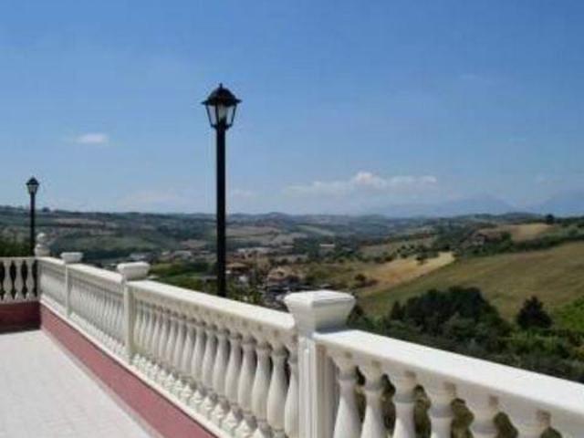 3 camere da letto, Asti PiemontePiedmont 105509801