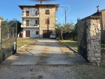 3 camere da letto, Castiglione Del Lago Umbria 102759603