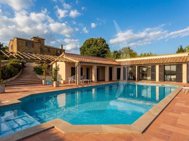 3 Camere da Letto Casale in Toscana In Vendita A1190rc. 700m² Torrita di Siena