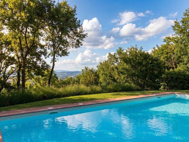 3 camere da letto Casale Toscana In vendita A1190RC7. 320m² Sarteano