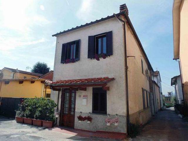 3 camere da letto, Lucca ToscanaTuscany 103701359