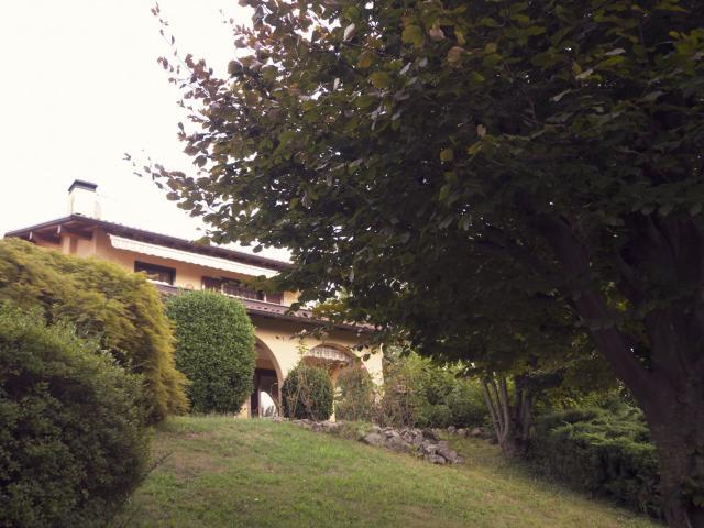 3 camere da letto, Luino Luino 21016 LS65796624