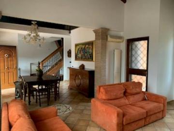 3 camere da letto, Rome Rome 00124 100178439