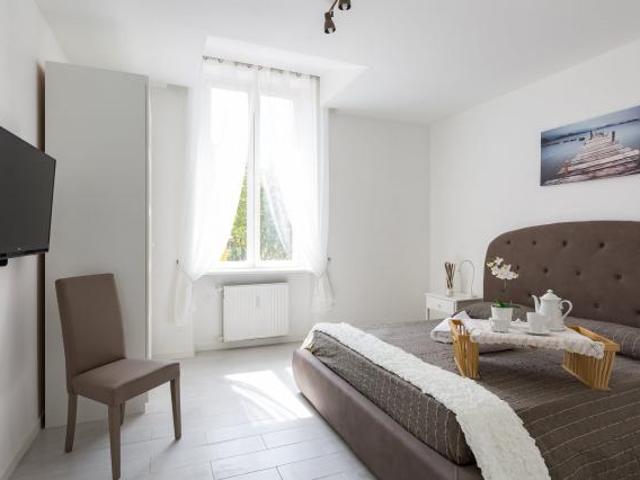 3 camere da letto, Rome Rome 00186 65798690