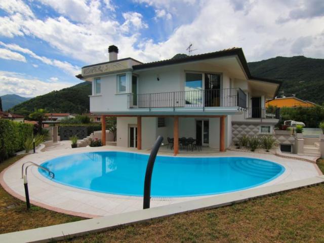 3 camere da letto, Roè Volciano Brescia 93423822